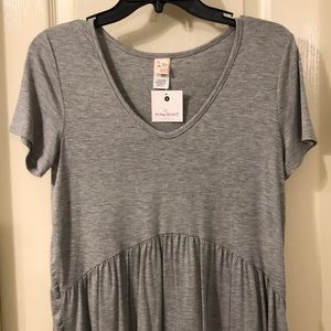 NWT gray baby doll style shirt Size Small